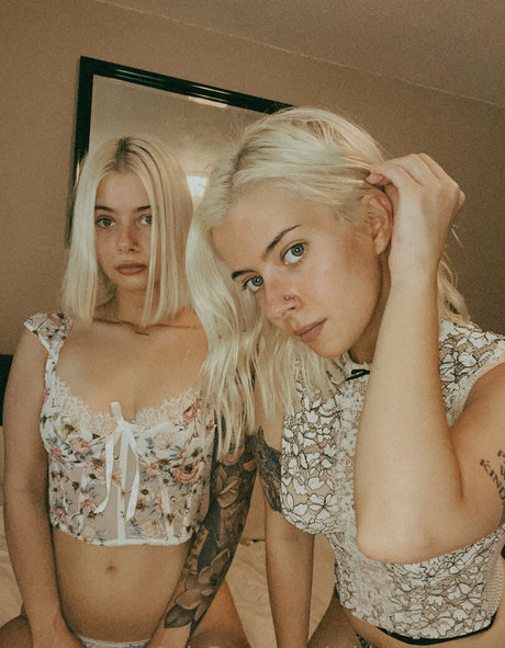 midwest twins porn model images