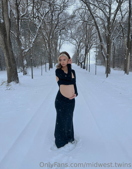 interracial threesome onlyfans sexy nude img