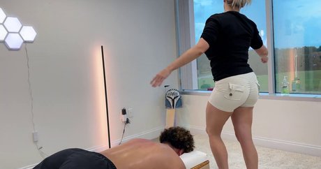 Mondragon Chiropractic high quality pornstar photo