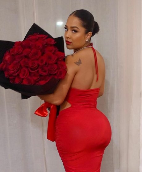 Sugey Portillo sexy star pictures