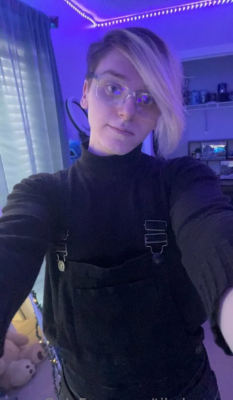 tikalovexo art actress img