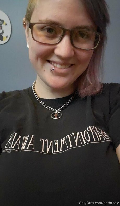 gothrosie pornstar art photo