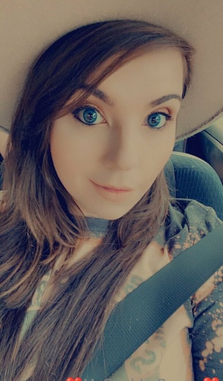 mschubbybunny pretty pornstar pic