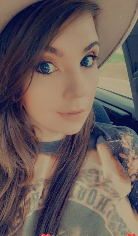 trans girl onlyfans sexy nude photo