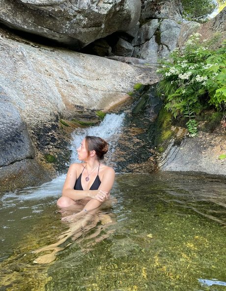 aerinaries pornstar high quality pictures