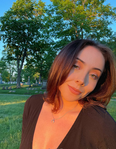 aerinaries erotic pornstar galleries