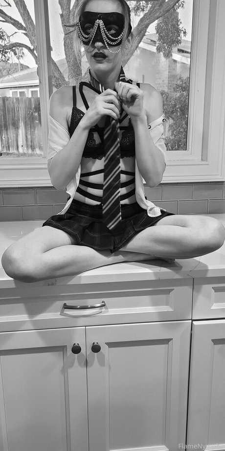 flamenymph model adult pics