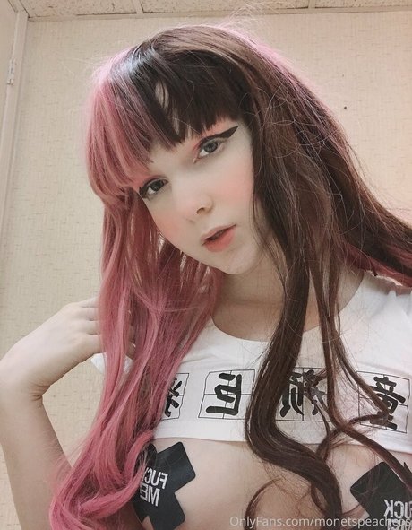 Honeybunnycos model nude images