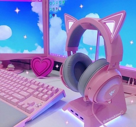 Honeybunnycos naked model img