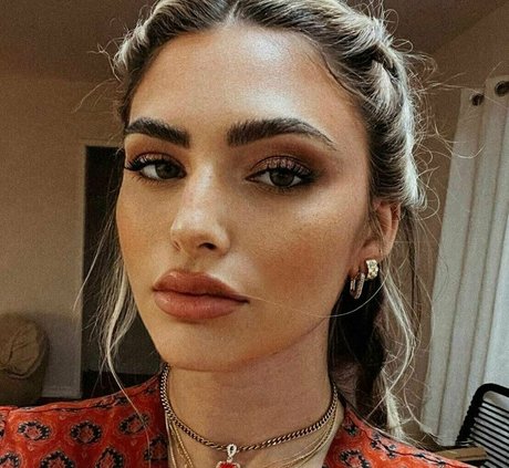 tashlove beautiful pornstar pictures