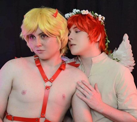 phantompromise model pretty photo