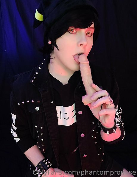 phantompromise model art gallery