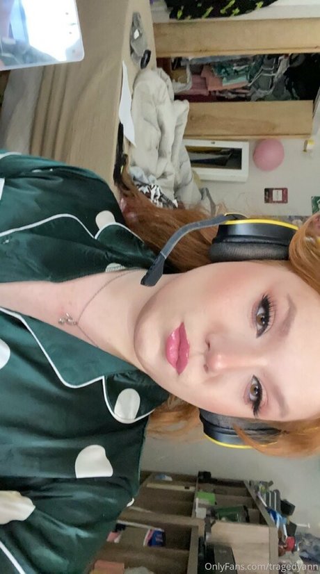 tragedyann naked actress pic