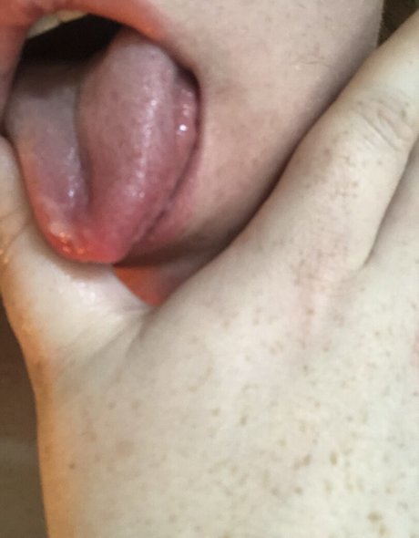 tragedyann sexy actress photo