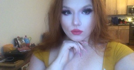 tragedyann model top photos