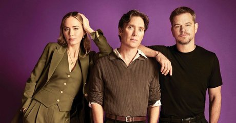 Emily Blunt pornographic model galleries