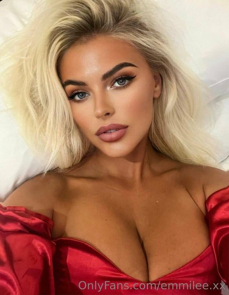 emmilee xx beautiful actress images