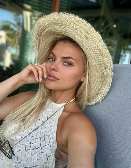 summer trans onlyfans art porn img