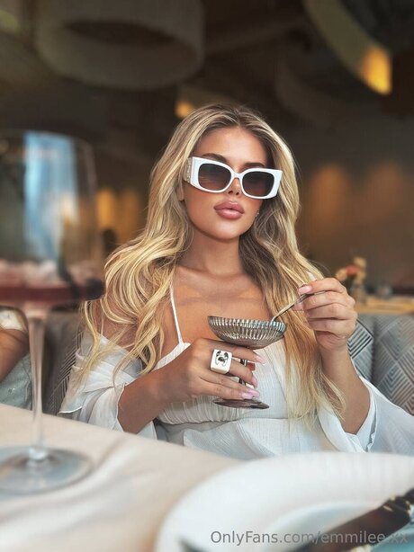 makeup artist onlyfans hot porn pic