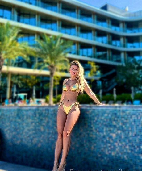 goth onlyfans beautiful photos