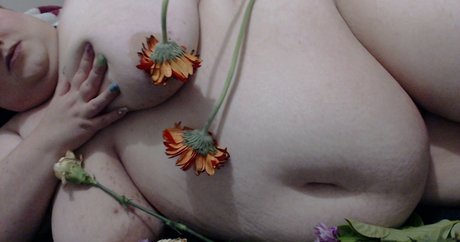 cute babe onlyfans exclusive images