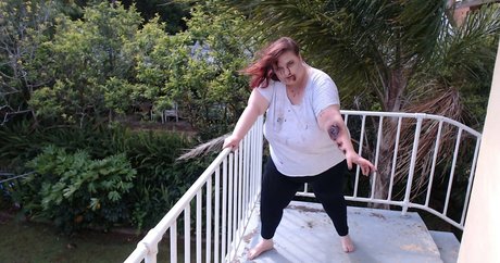 laladelilah model nice pic