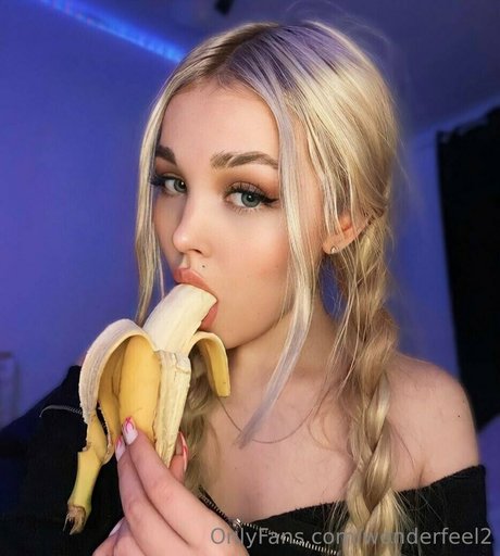 pointy tits onlyfans beautiful xxx pictures