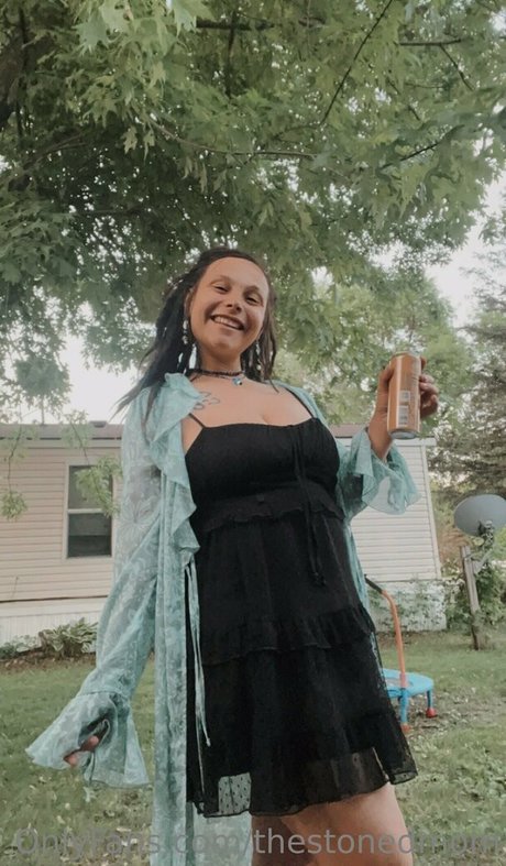 thestonedmom sexy star images