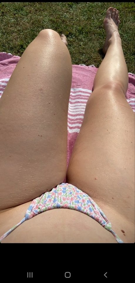 bikini ginger onlyfans pornos image