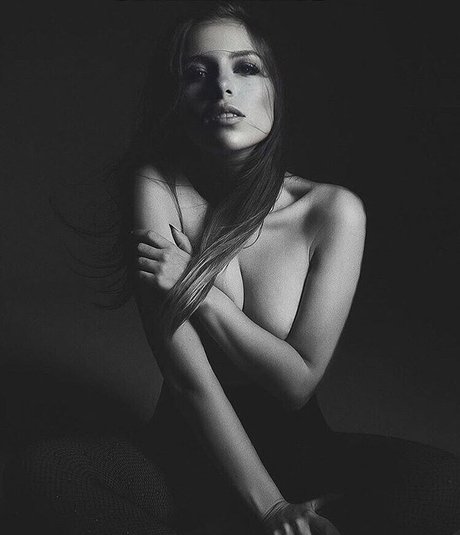 anna nyzovaya nudes pornstar photos
