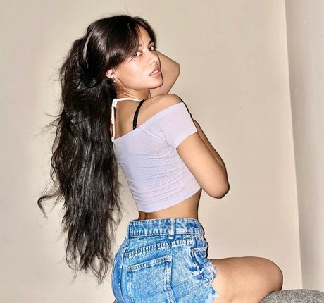 Farzaana Isaacs xxx actress pic