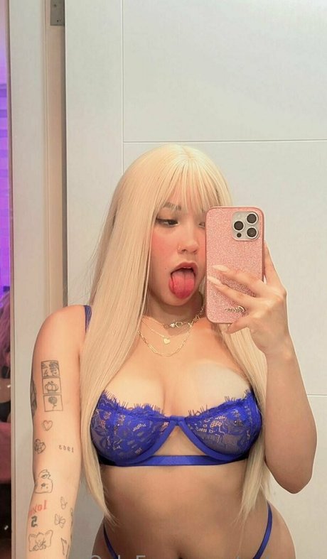 valengg model erotic archive