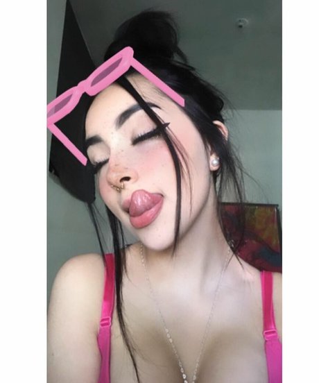 makeup artist onlyfans free sexy pic