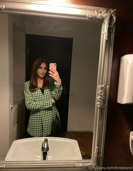 krisblow model pornographic archive