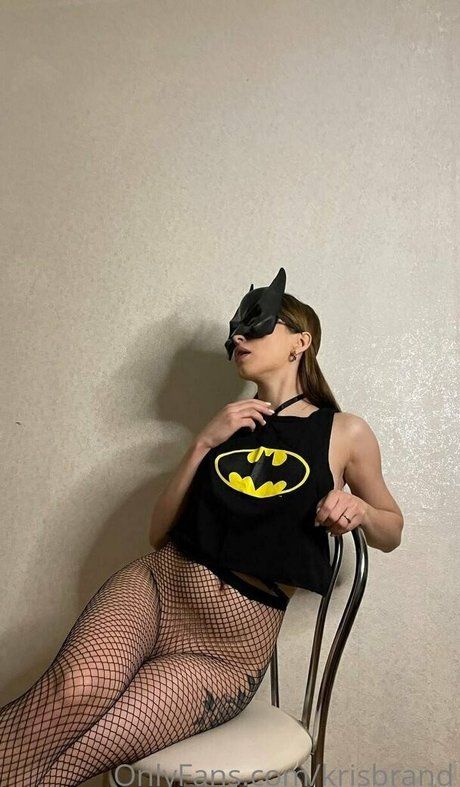 krisblow hot star pictures