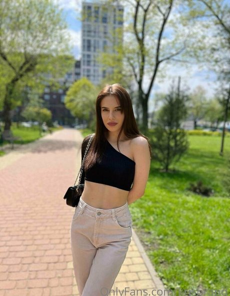 krisblow pornstar nude images