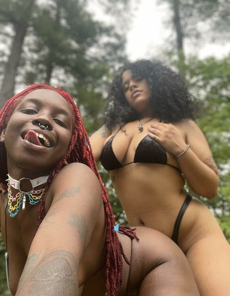 PiscesandClassy model xxx pictures