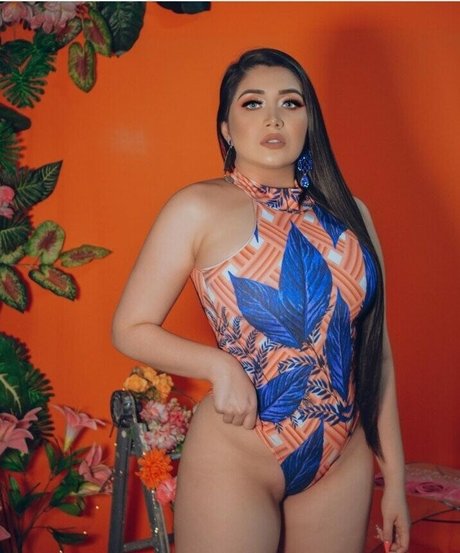 Luma Couttinho adult model gallery