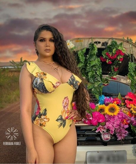 Luma Couttinho model top gallery