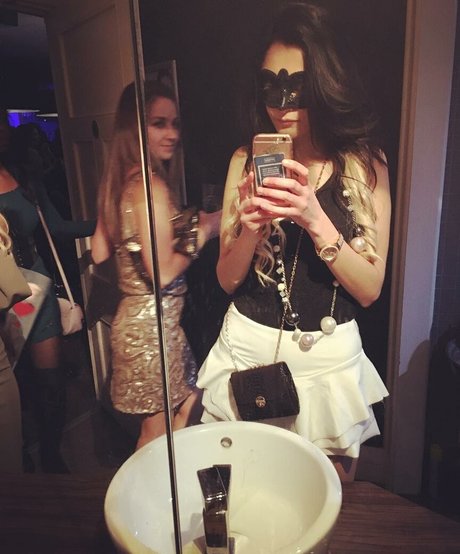 Kalina Balimezova model nudes img