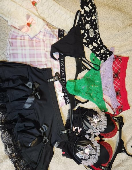 smile onlyfans sexy nudes image