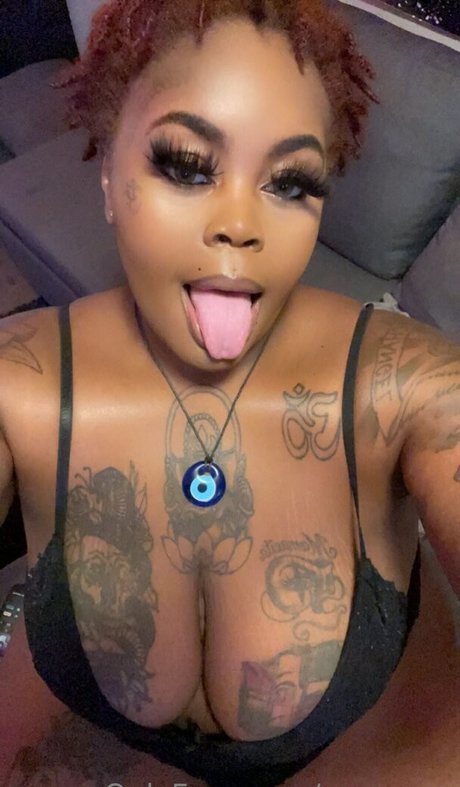 screwraq perfect model photos