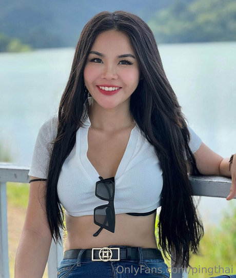 pingthai naked actress pictures