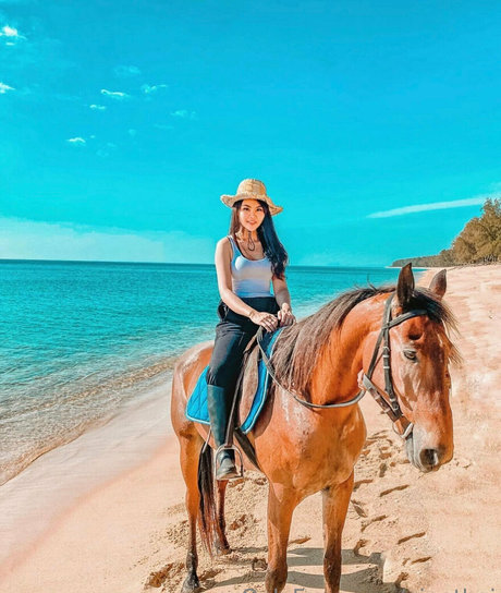 pingthai star hot pictures