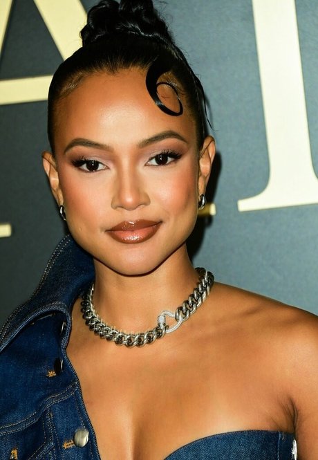 Karrueche erotic actress picture
