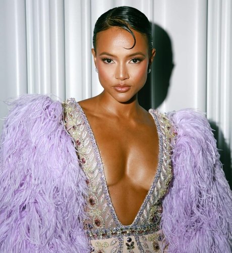 Karrueche top star pic