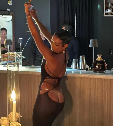 Karrueche sexy pornstar galleries