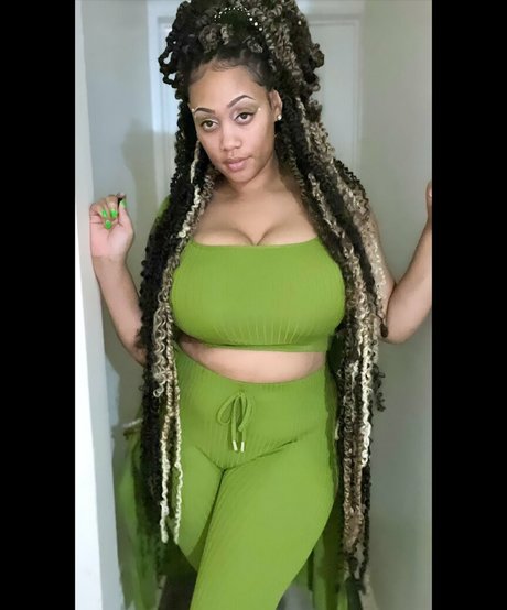 Rarrired pornstar art photos