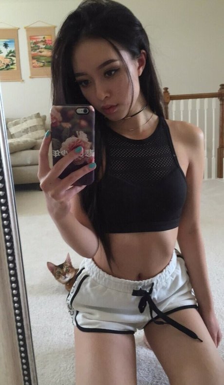 basedlilv pornstar erotic pics