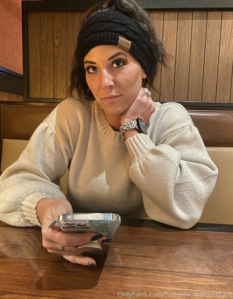 asian shemale onlyfans free xxx photo